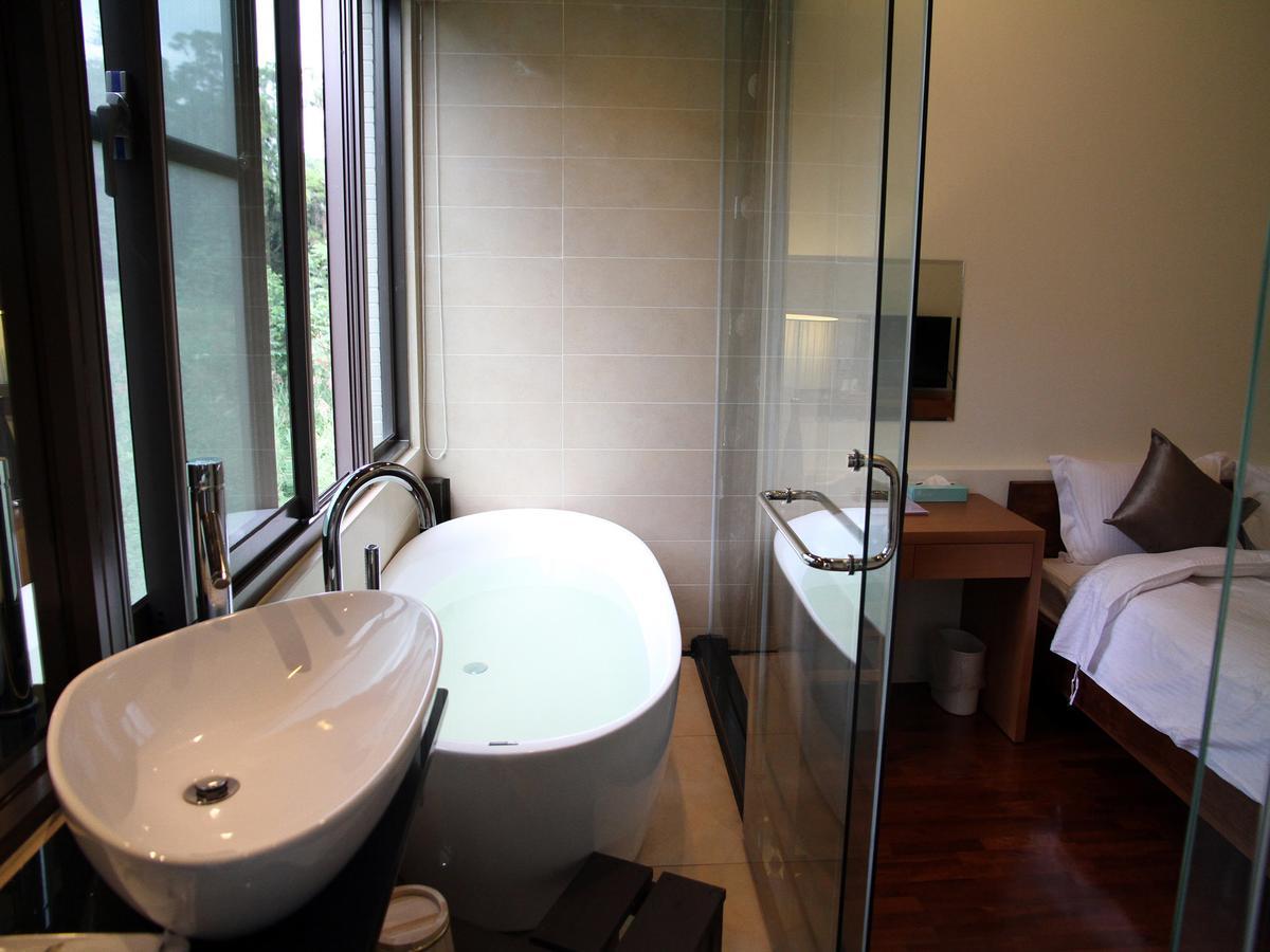 Peace Area Hot Spring Hotel Jiaoxi Εξωτερικό φωτογραφία